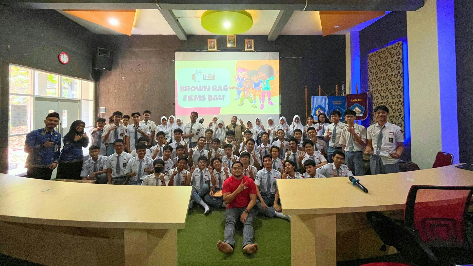 Image for Brown Bag Labs entry Brown Bag Films Bali College Roadshow Part 2